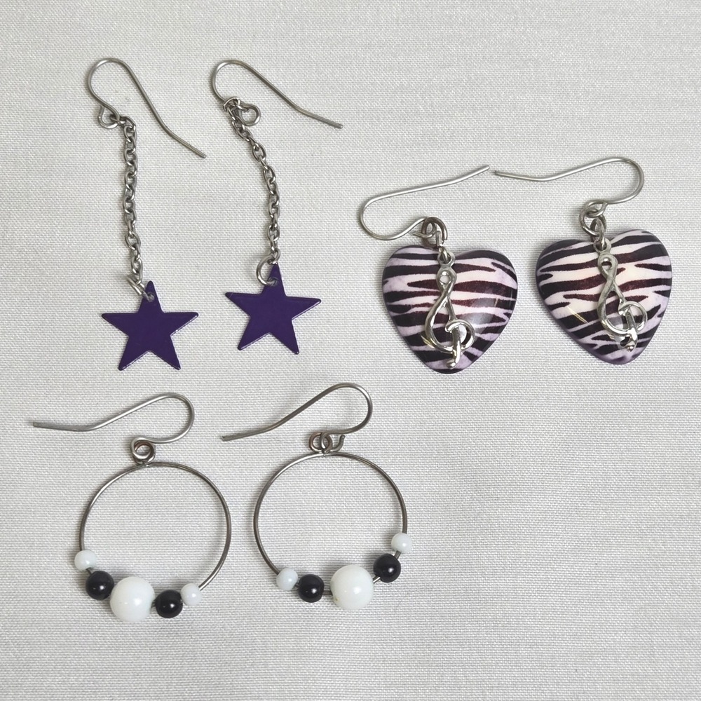 Lot of 3 Pairs of Earrings Stars Hearts Hoops Silver Tone Hardware